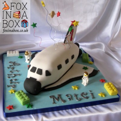 Space Shuttle cake with Lego figurines